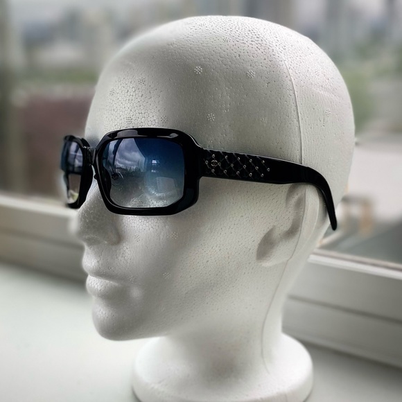 Chanel 5063-B Sunglasses - Picture 10 of 10